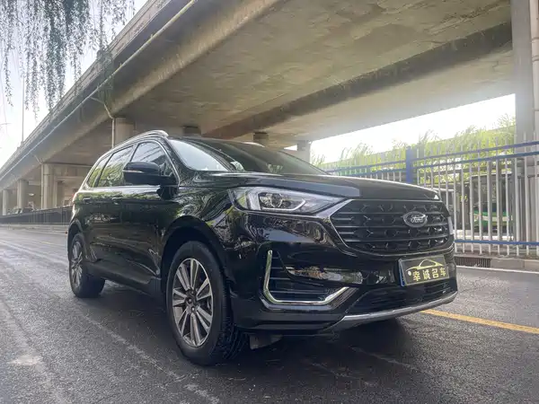 Ford Edge 2021