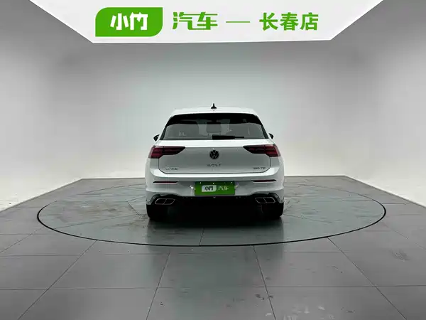 Volkswagen Golf 2023