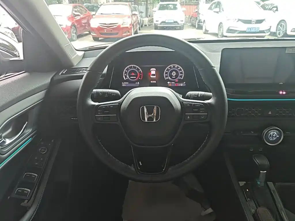 Honda Accord 2023 — фото 7
