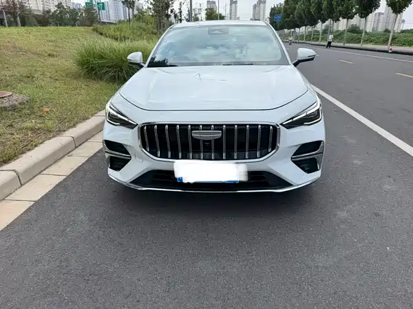 Geely Emgrand 2026