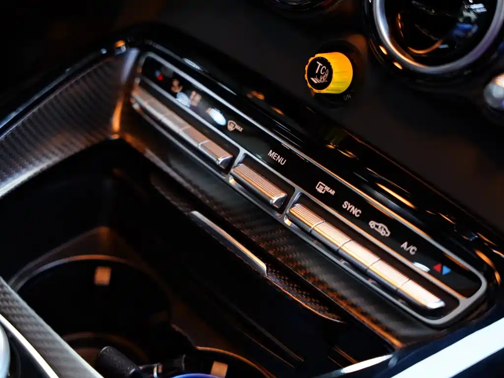 Mercedes-Benz AMG GT 2020 — фото 29
