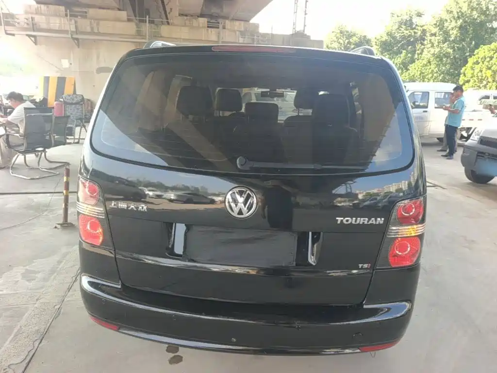Volkswagen Touran 2015