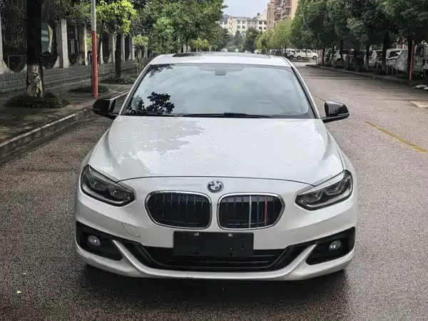 BMW 1 Series 2018