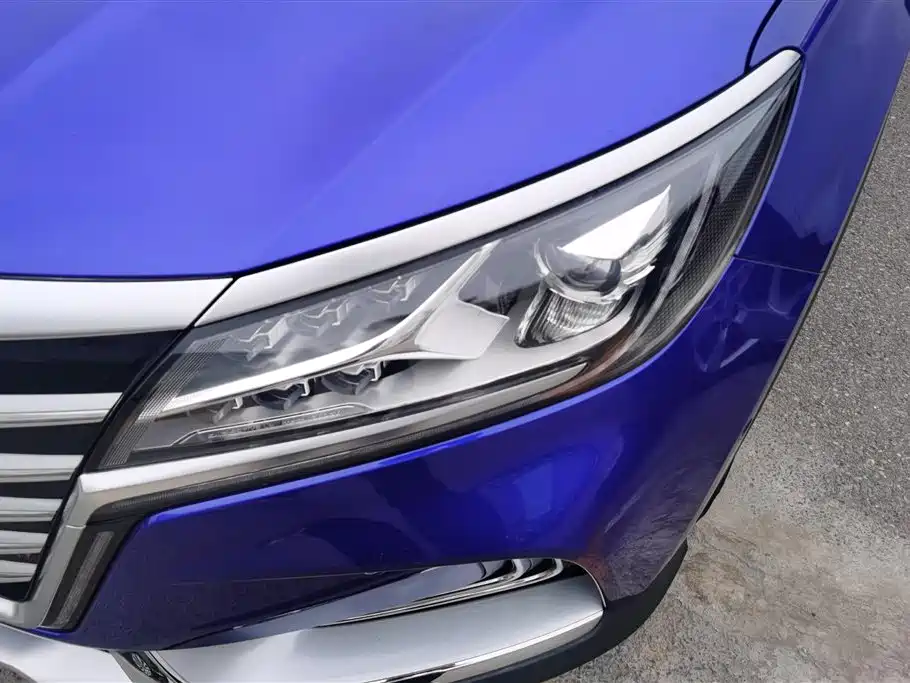 Roewe MARVEL X 2019 — фото 5
