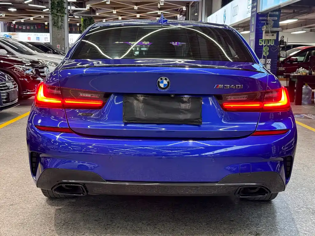 BMW 3 Series 2019