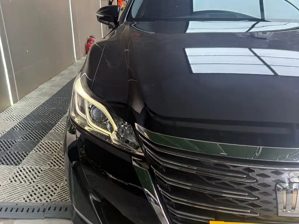 Toyota Crown 2019 — фото 12