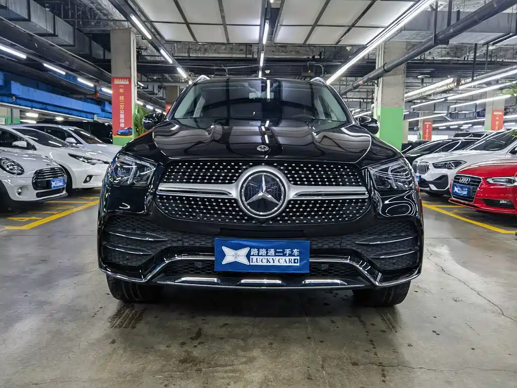Mercedes-Benz GLE 2020 — фото 2
