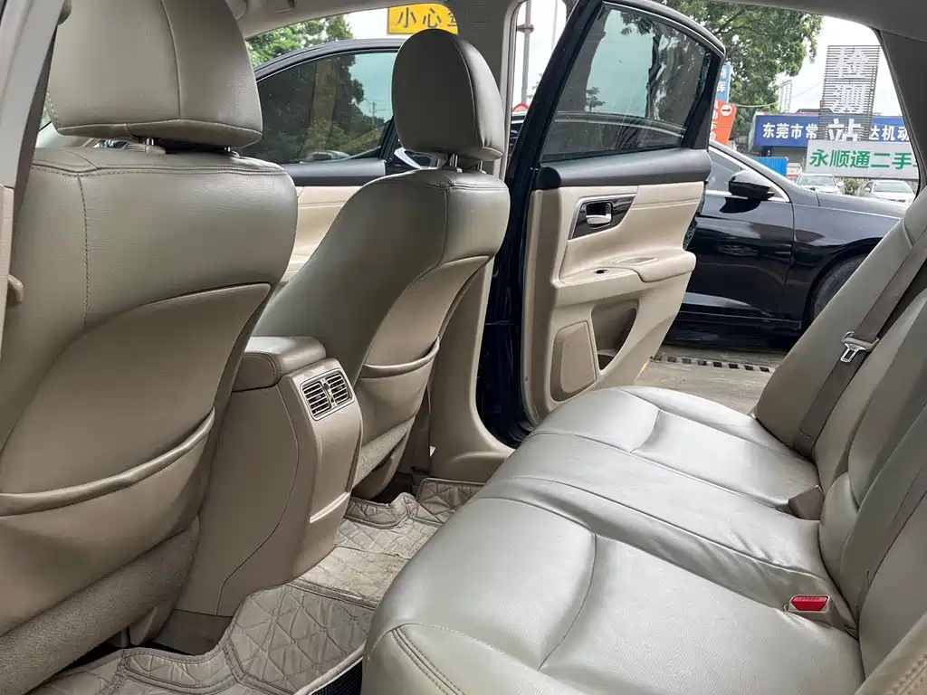 Nissan Teana 2015 — фото 20