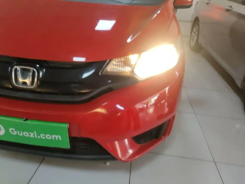 Honda Fit 2015 — фото 24