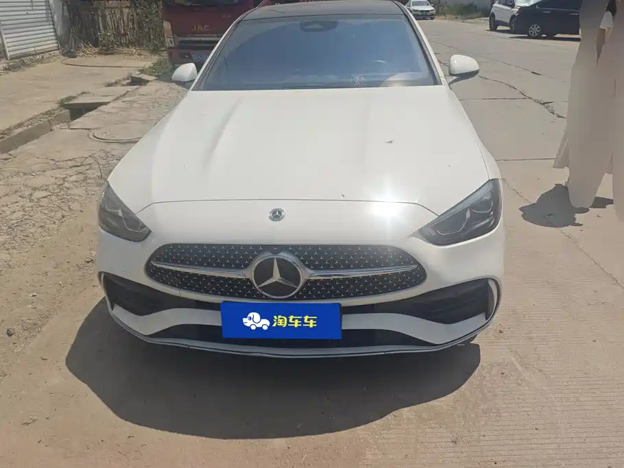 Mercedes-Benz C-Class 2022