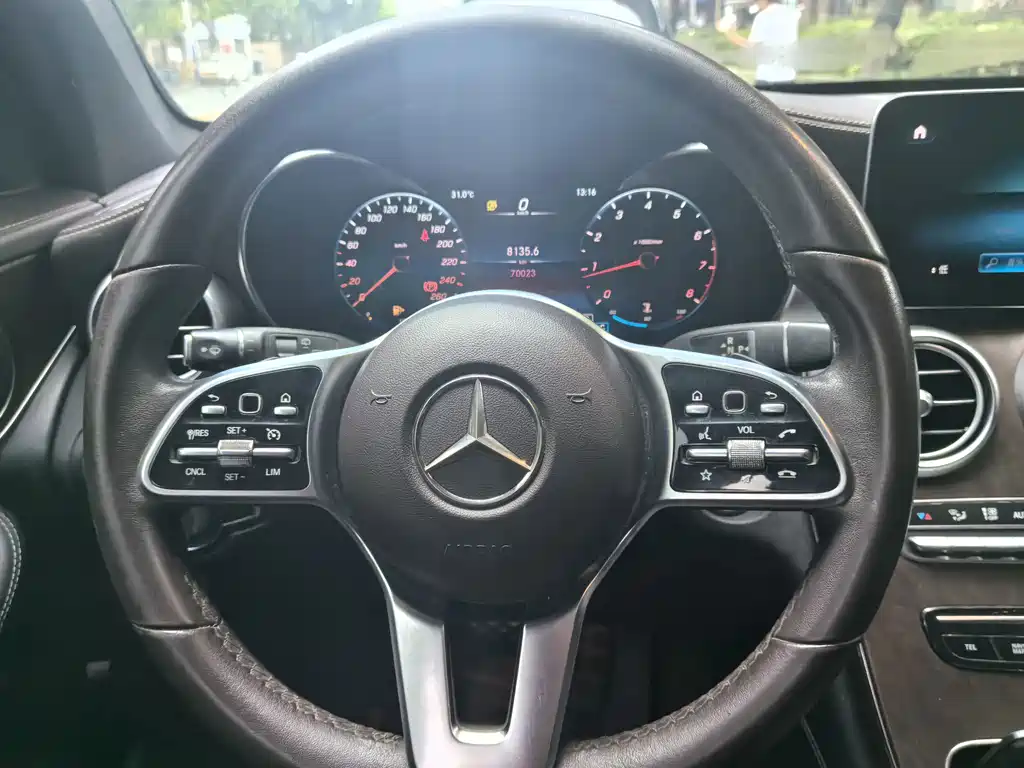 Mercedes-Benz GLC 2021 — фото 27
