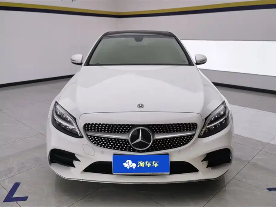 Mercedes-Benz C-Class 2018 — фото 2