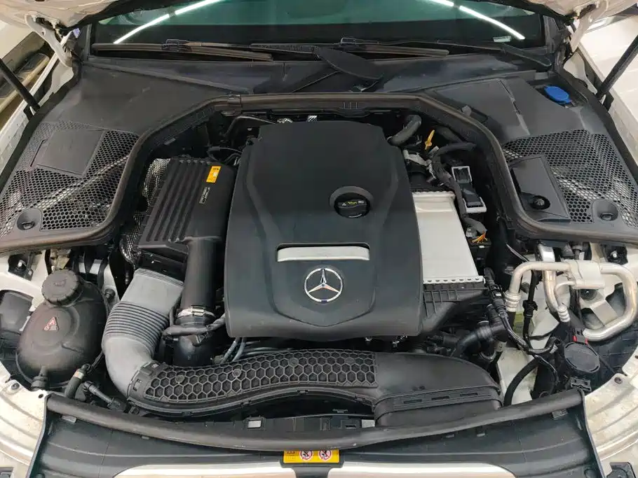Mercedes-Benz C-Class 2018 — фото 10