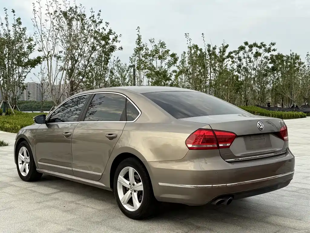 Volkswagen Passat 2013