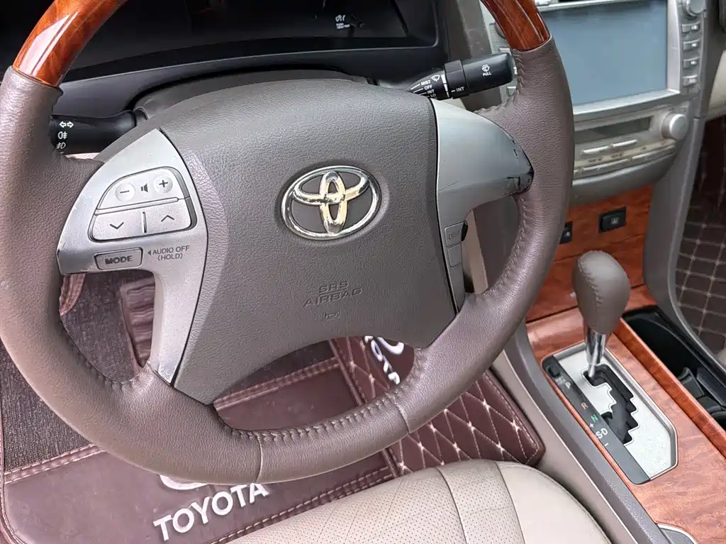 Toyota Camry 2007 — фото 14