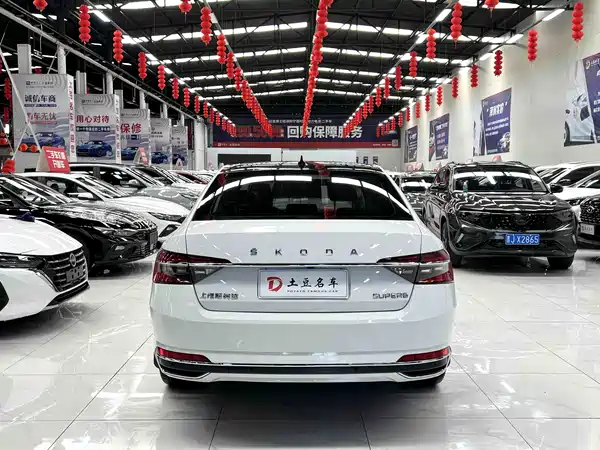 Skoda Superb 2023