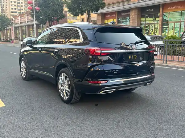 Buick Enclave 2022