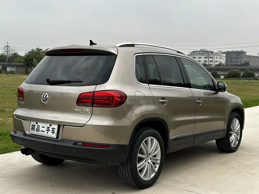 Volkswagen Tiguan 2015 — фото 6