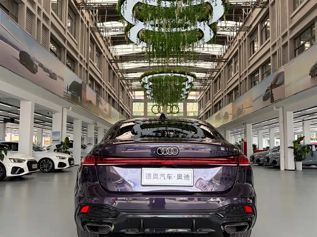 Audi A5L 2025 — фото 11