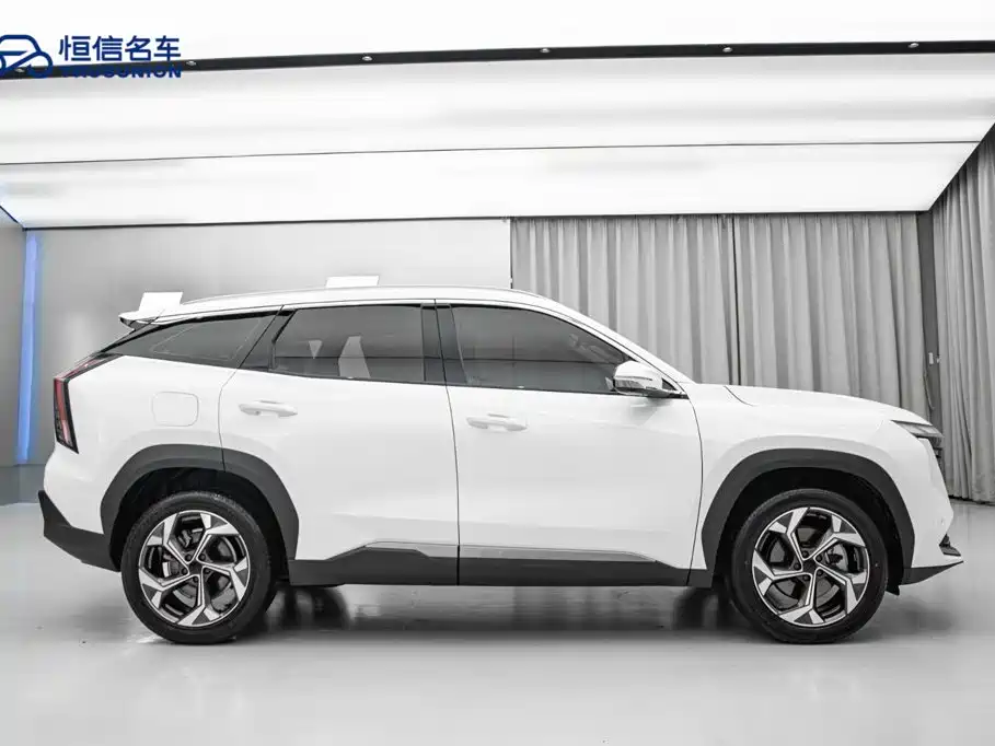 Geely Boyue L 2023 — фото 4