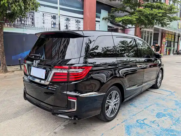 Honda Elysion 2020