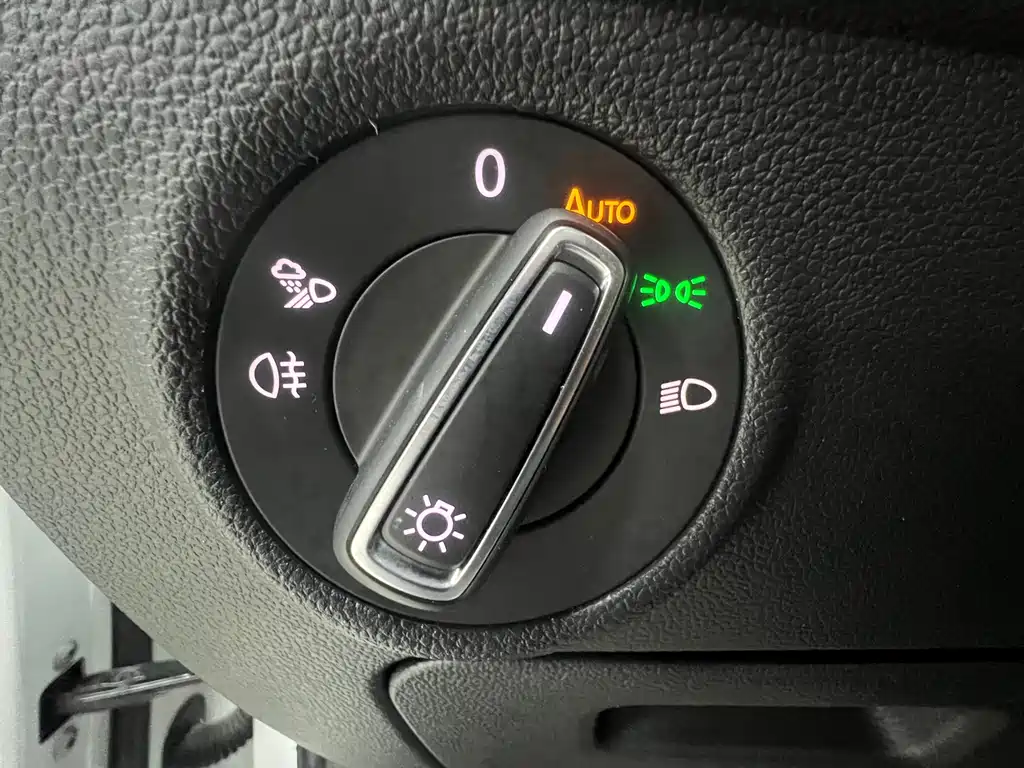 Volkswagen Tiguan L 2023 — фото 18