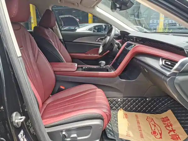 Hongqi H5 2024