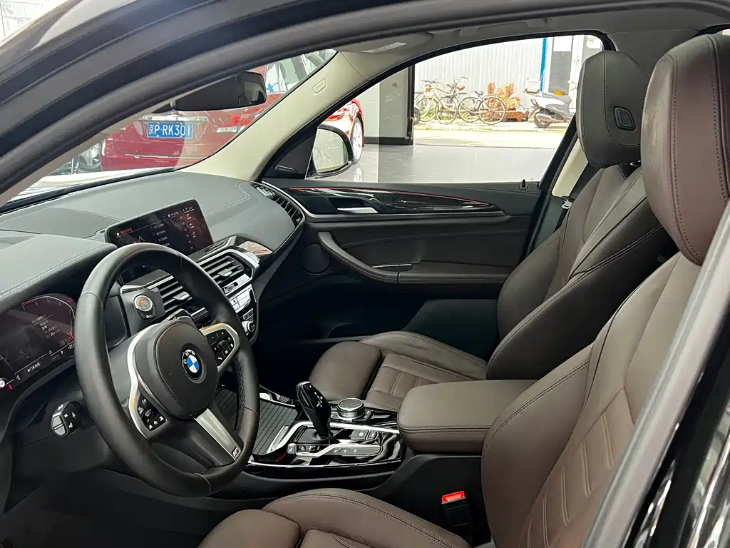 BMW X3 2021 — фото 16