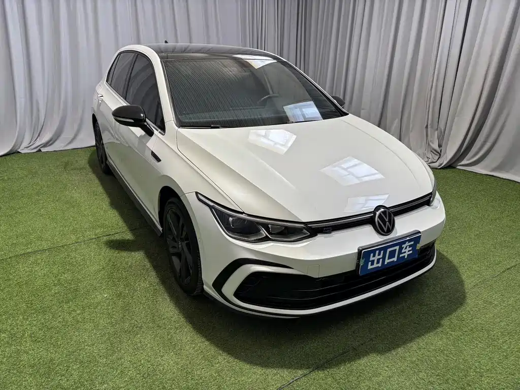 Volkswagen Golf 2022 — фото 2