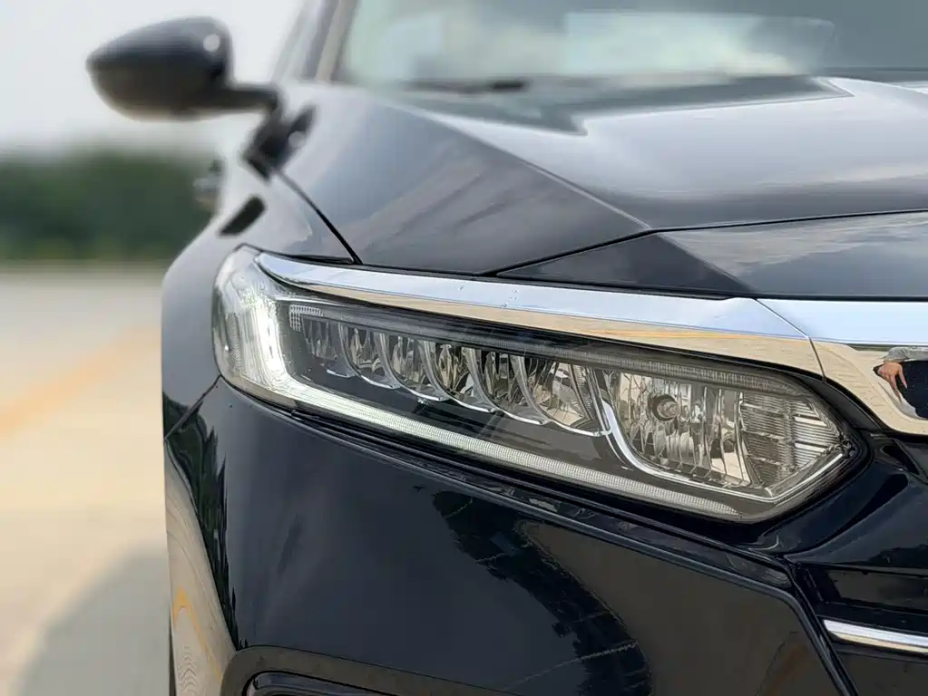 Honda Accord 2023 — фото 21