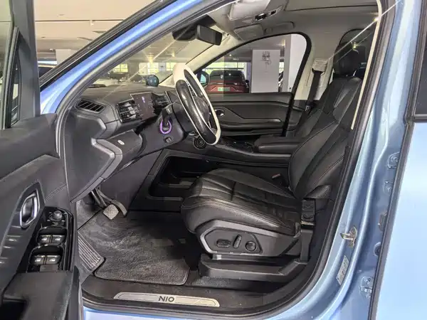 NIO ES8 2019