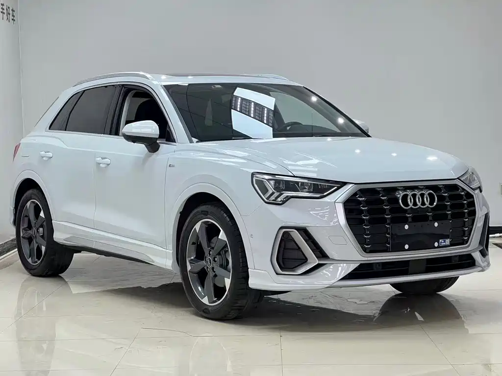 Audi Q3 2022
