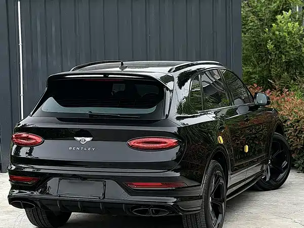 Bentley Bentayga 2022