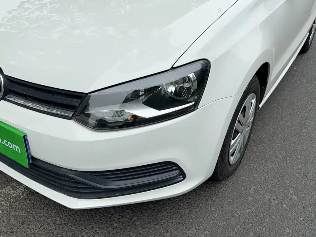 Volkswagen Polo 2018 — фото 19