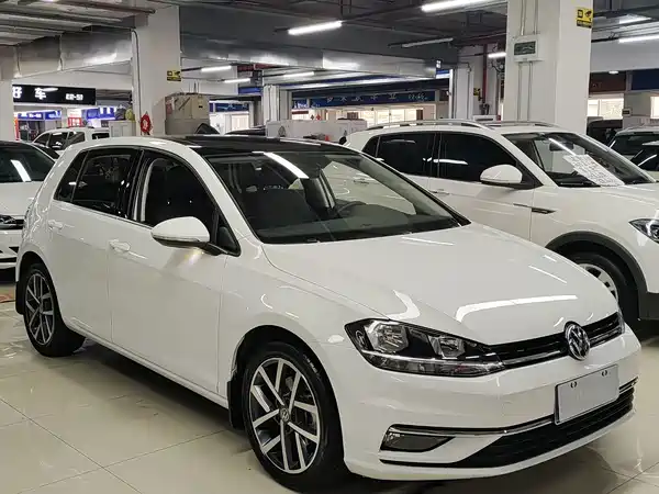 Volkswagen Golf 2020
