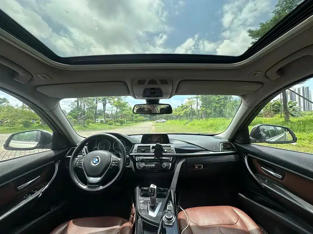 BMW 3 Series 2016