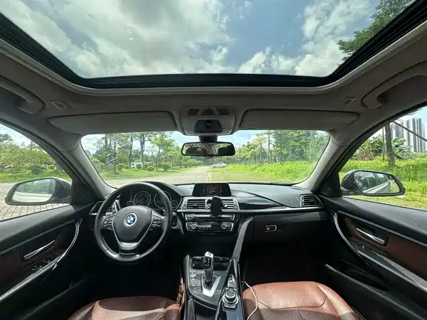 BMW 3 Series 2016