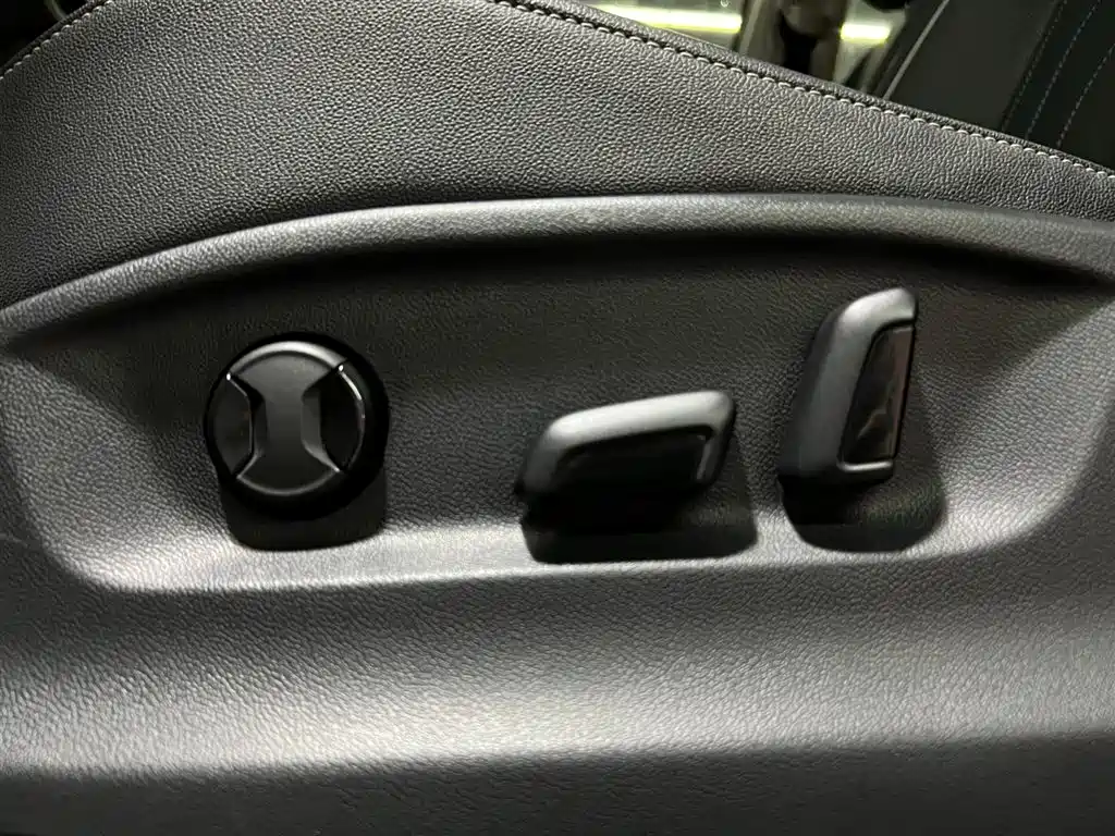 Volkswagen Tiguan L 2022 — фото 9