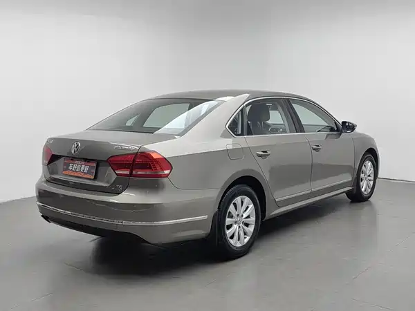 Volkswagen Passat 2015