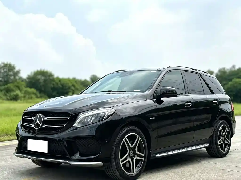 Mercedes-Benz GLE 2016 — фото 1