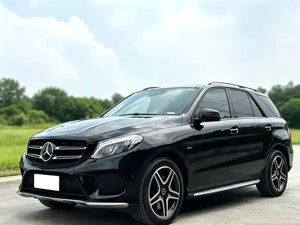 Mercedes-Benz GLE 2016