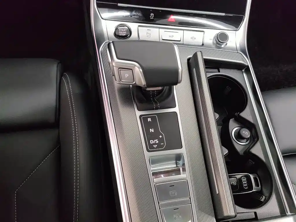Audi A7 2025 — фото 14