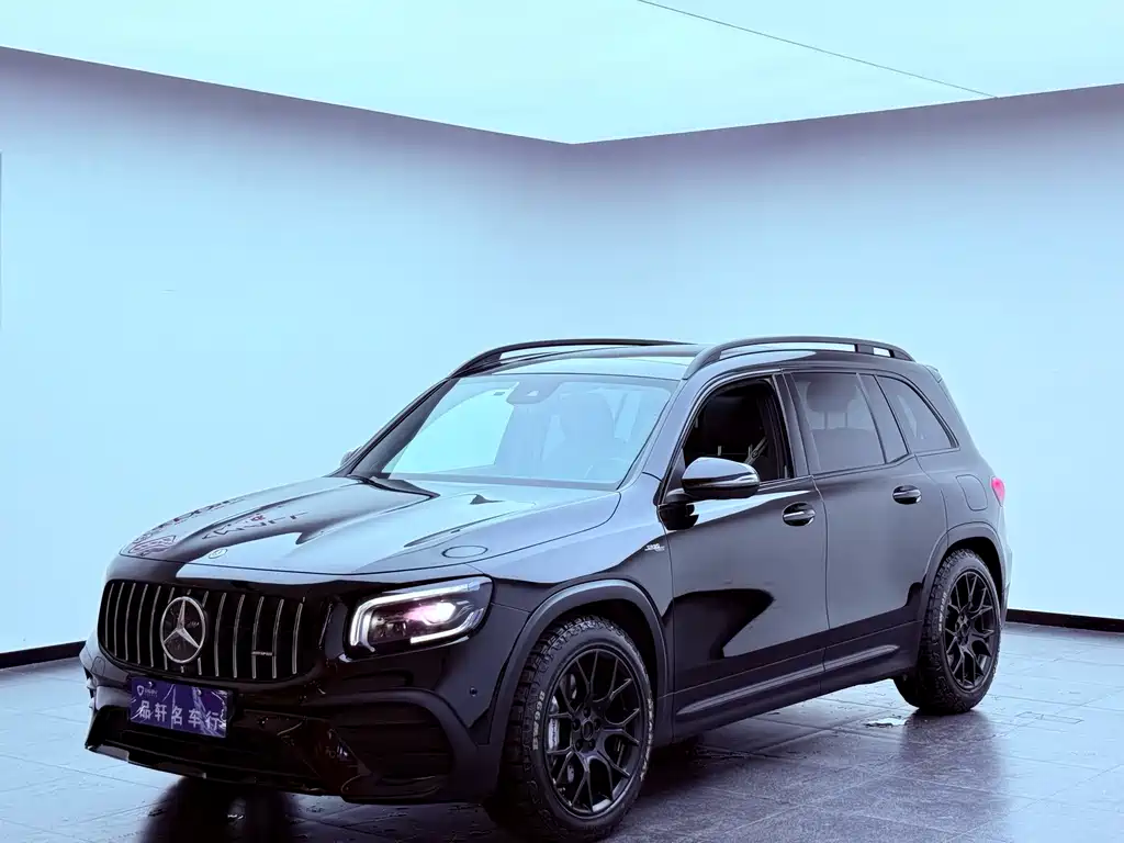 Mercedes-Benz GLB AMG 2021 — фото 3