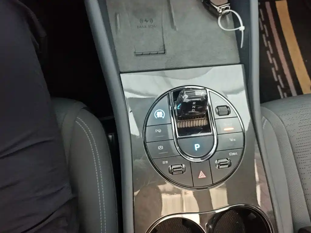 BYD Seal 06GT 2026 — фото 14