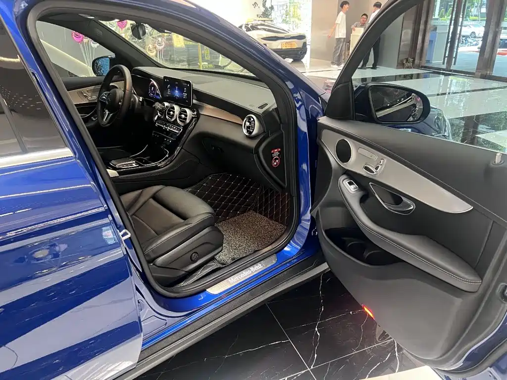 Mercedes-Benz GLC 2022 — фото 13