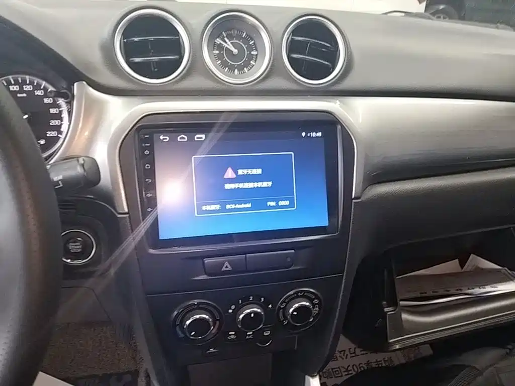 Suzuki Vitara 2017 — фото 13