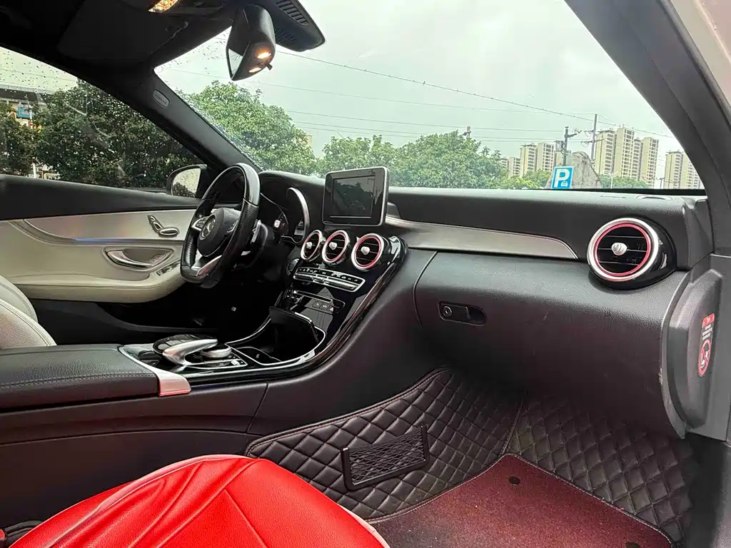 Mercedes-Benz C-Class 2015 — фото 17