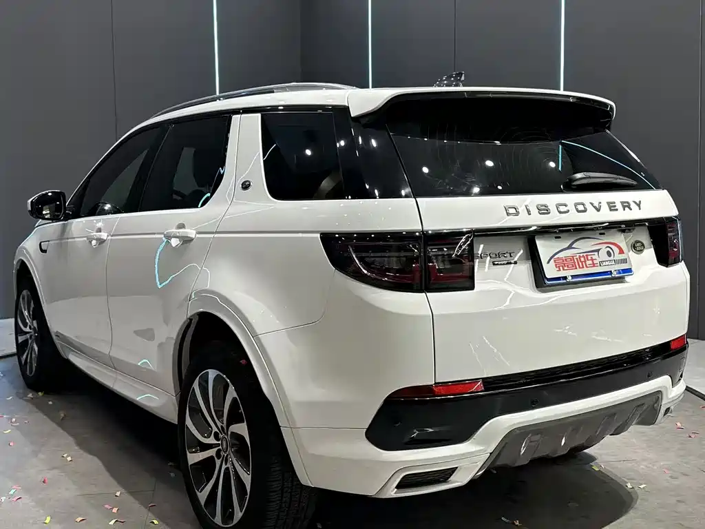 Land Rover Discovery Sport 2021 — фото 8