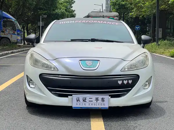 Peugeot RCZ 2013