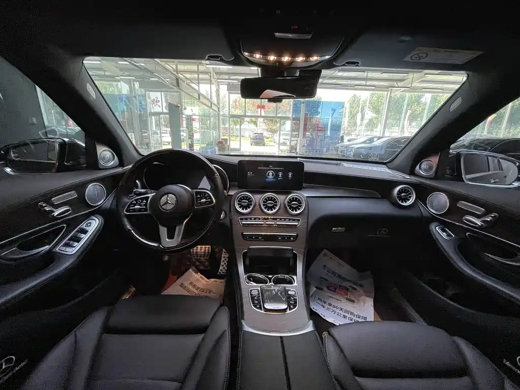 Mercedes-Benz GLC 2020 — фото 11